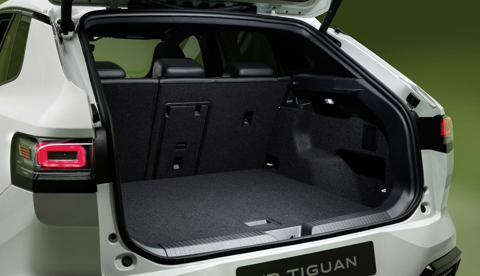 Νέο VW ID. Tiguan: Από 42.695 ευρώ με 600 χλμ. αυτονομία